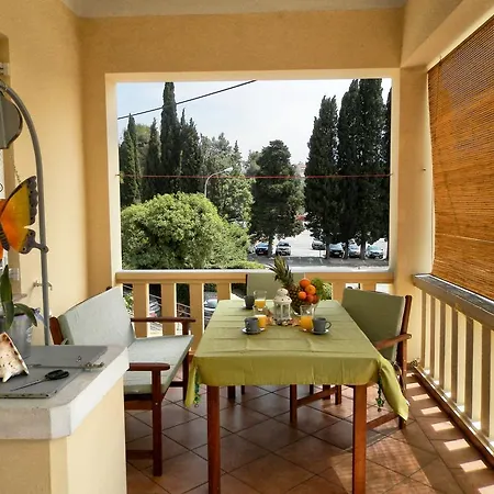 Kiki Candy Apartman Malinska