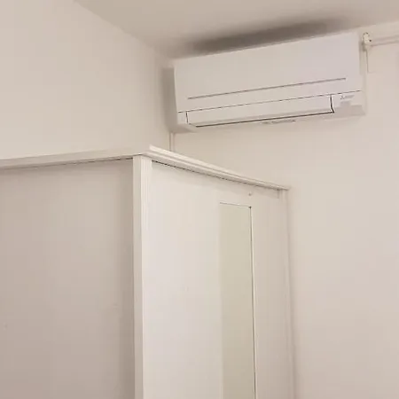 Apartment Kiki Candy