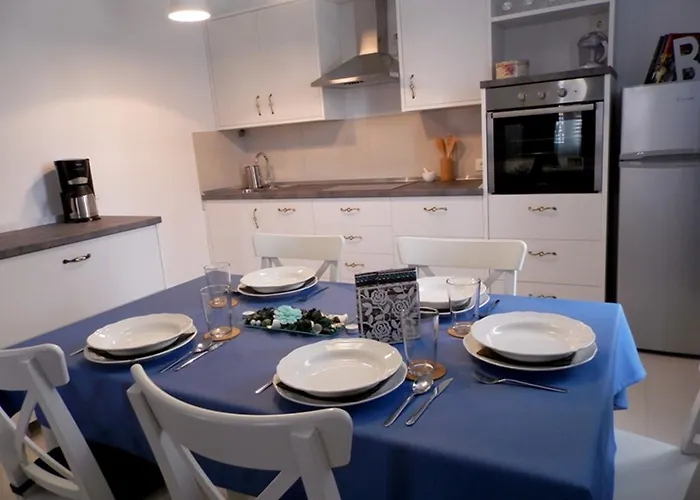 Kiki Candy Малинска