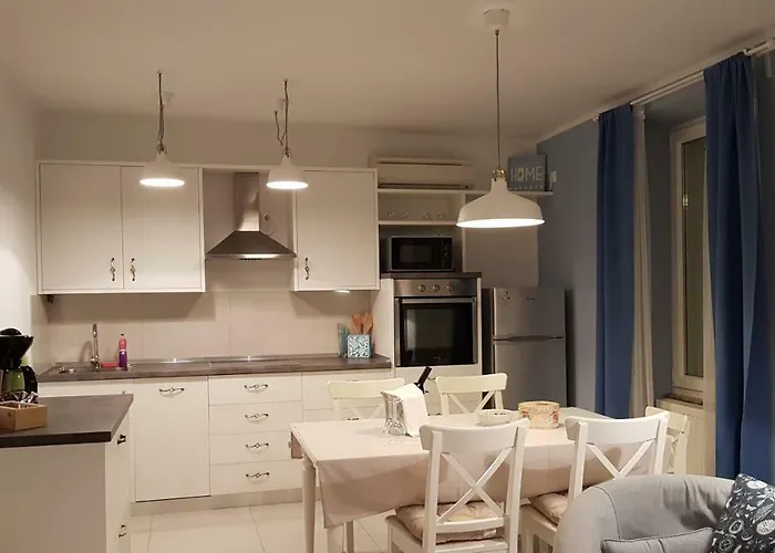 Апартаменты Kiki Candy *